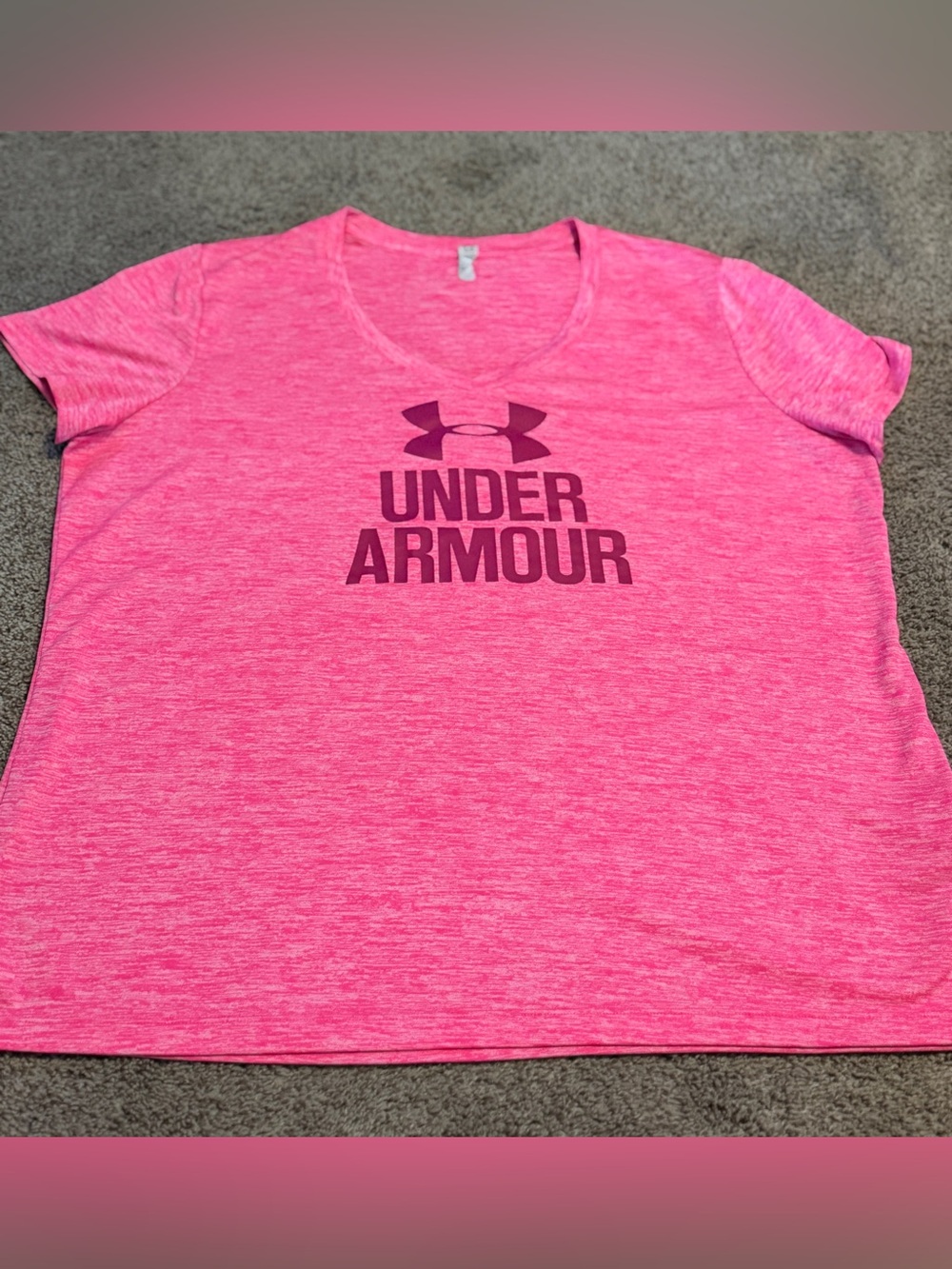 Ladies Pink Under Armour T-Shirt Size XL